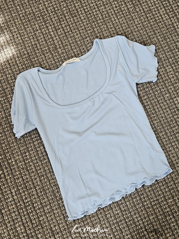 (限量商品)方領棉質單色上衣